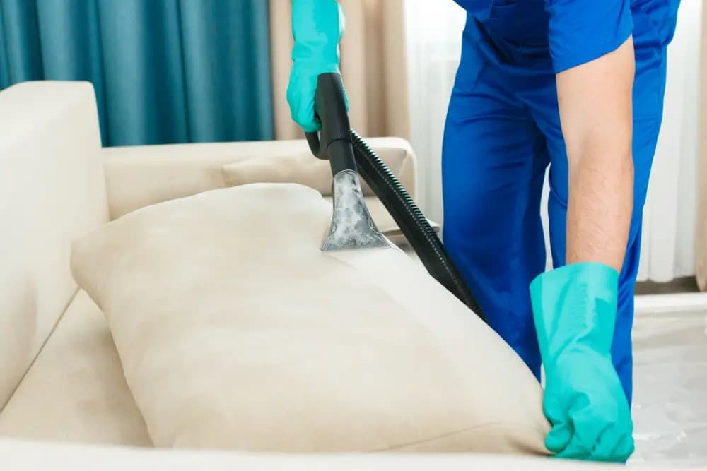 Sofa Cleaning Dubai – Quick-Dry Sofa Shampooing by Professionals