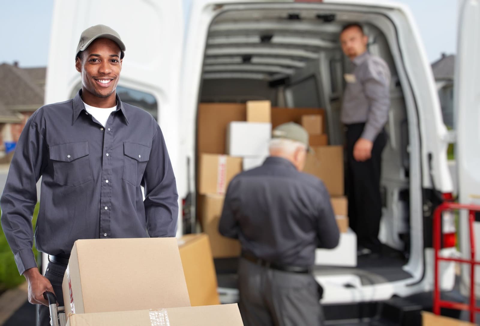 Long Distance Movers Calgary: GoPro Moving &amp; Delivery