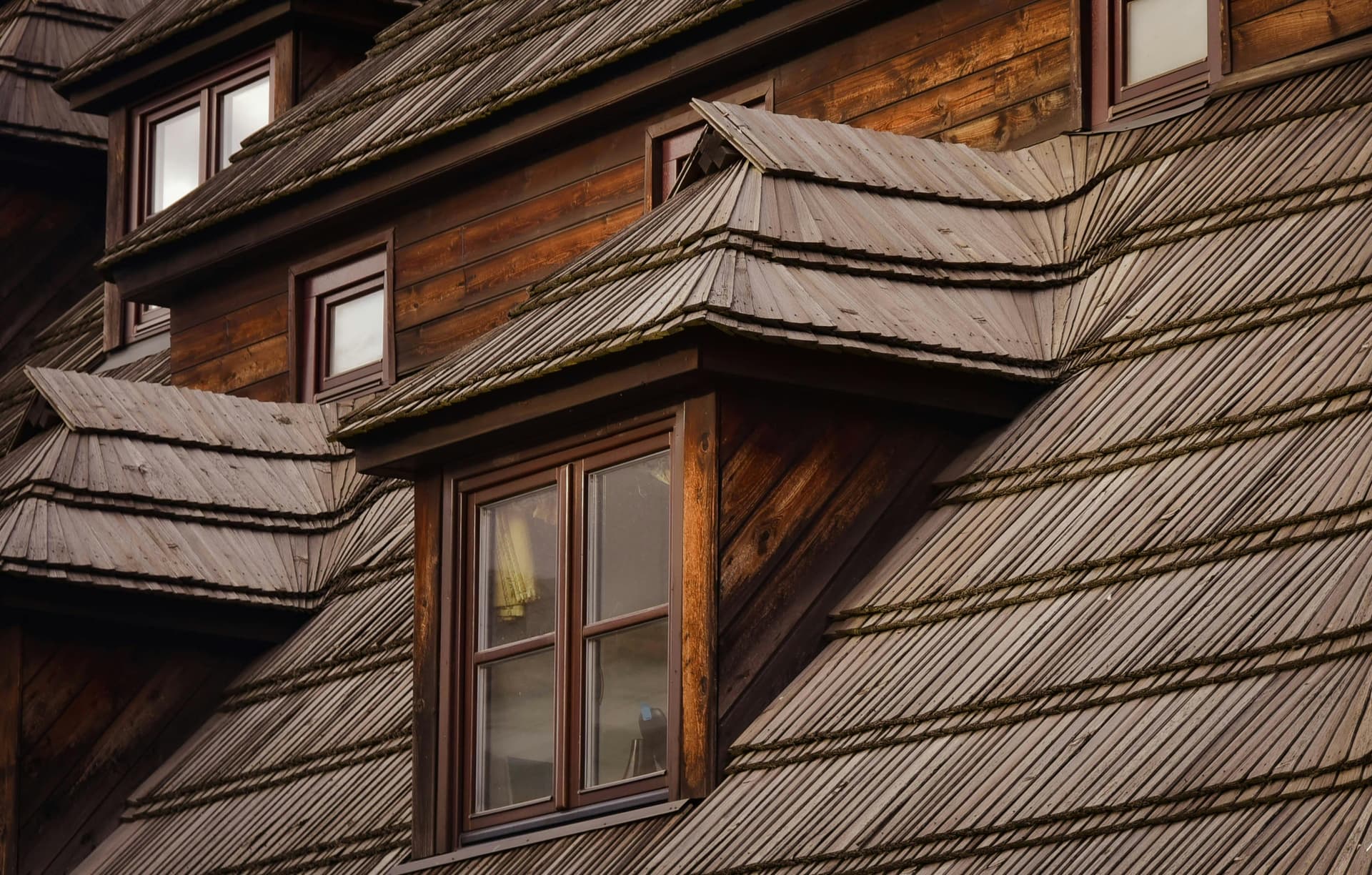 Commercial Roofing Services Built on Trust and Experience