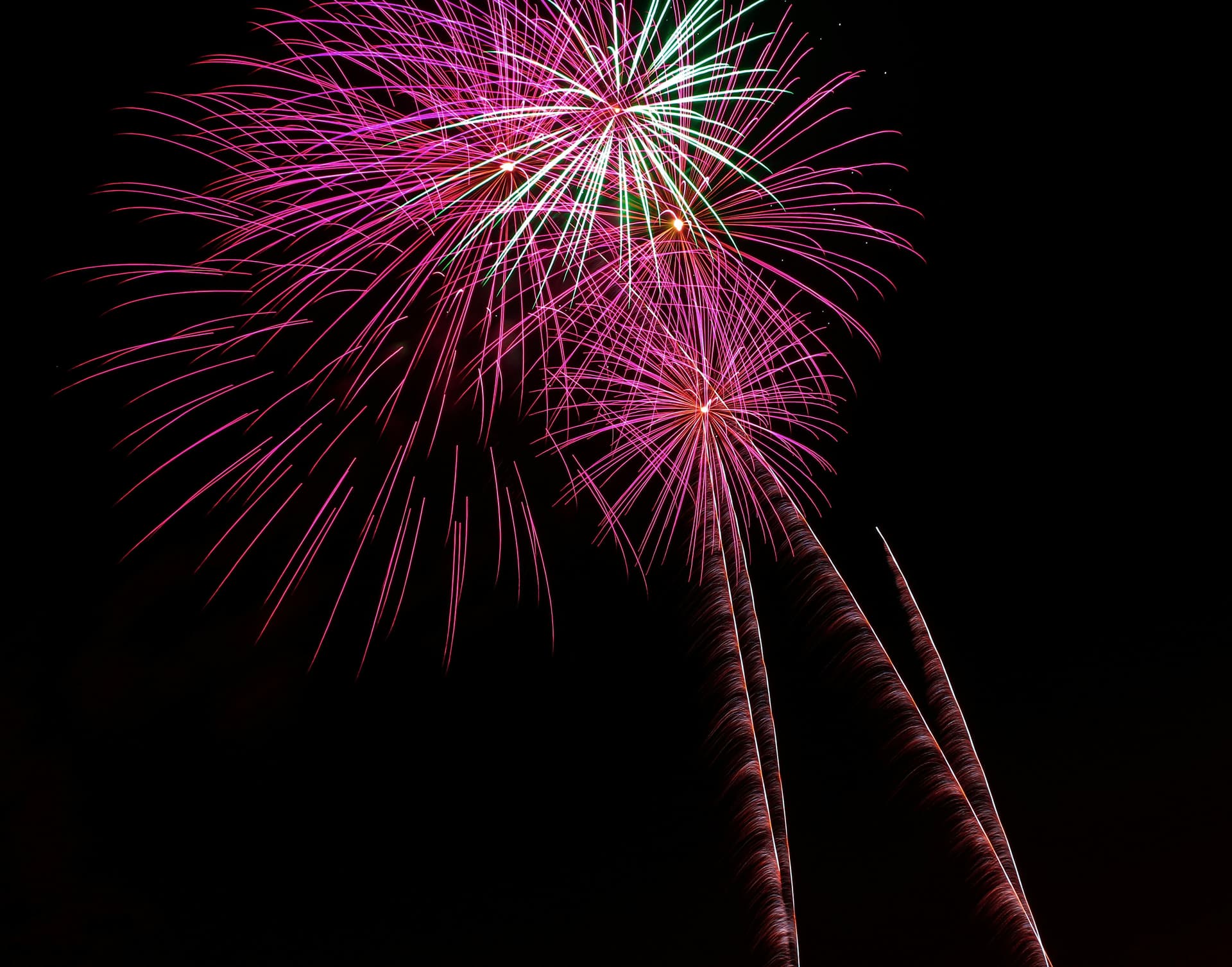 Fireworks Shop Bury – Discount Fireworks for Your Party