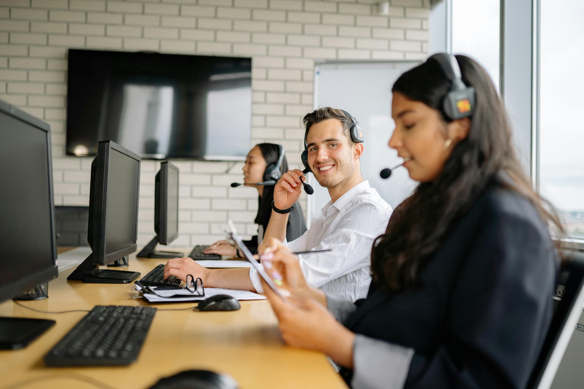 AI-Powered Safety chat platforms for Modern Workplaces