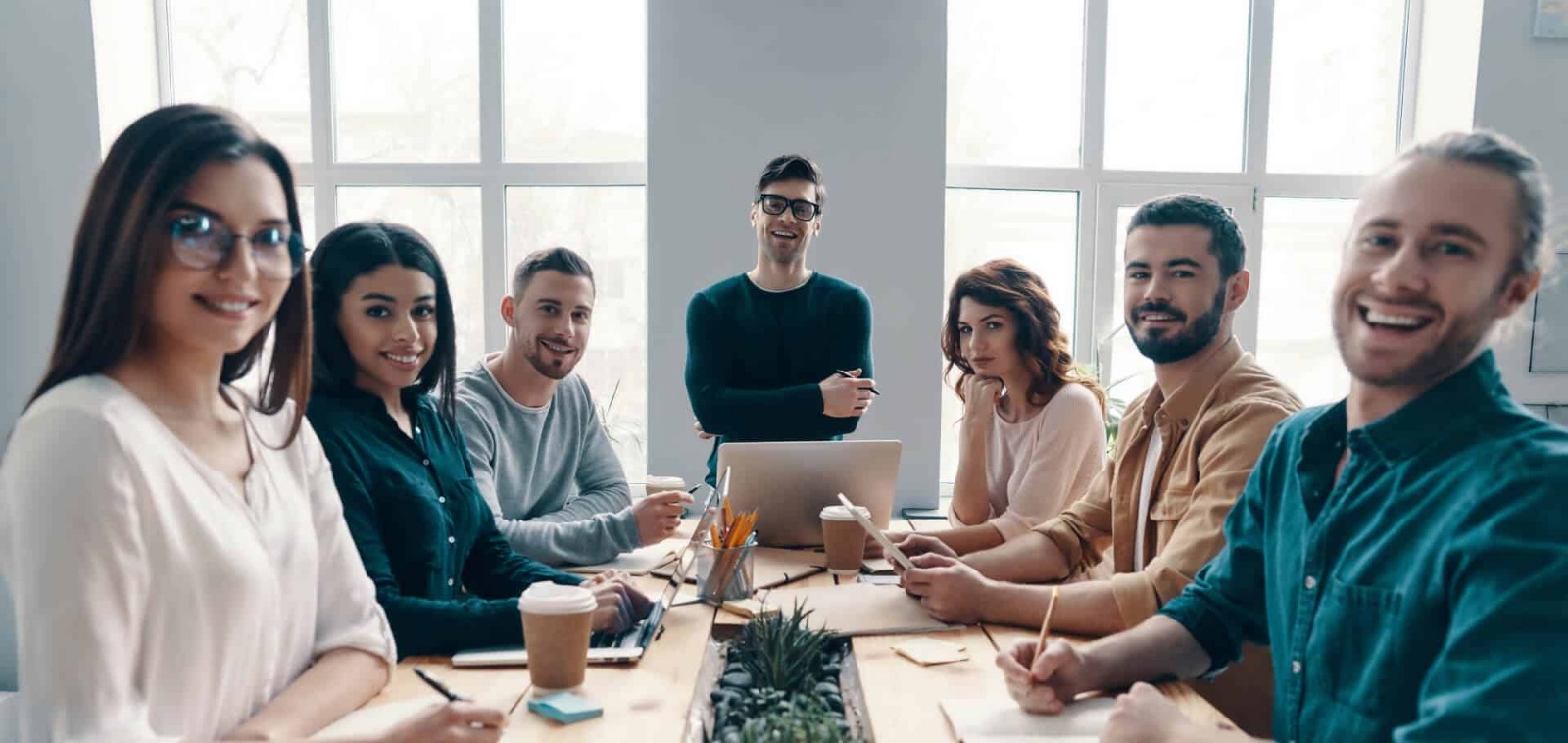 Proven Ways to Find Competitor Customer List in B2B SaaS